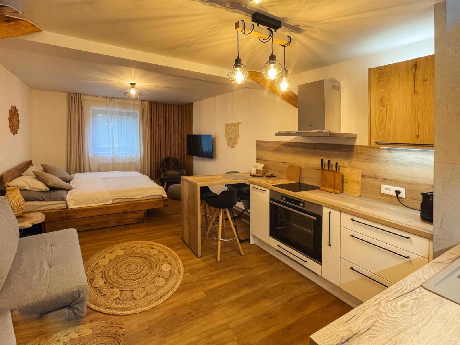 Apartmany Javorna Cachrov Екстер'єр фото