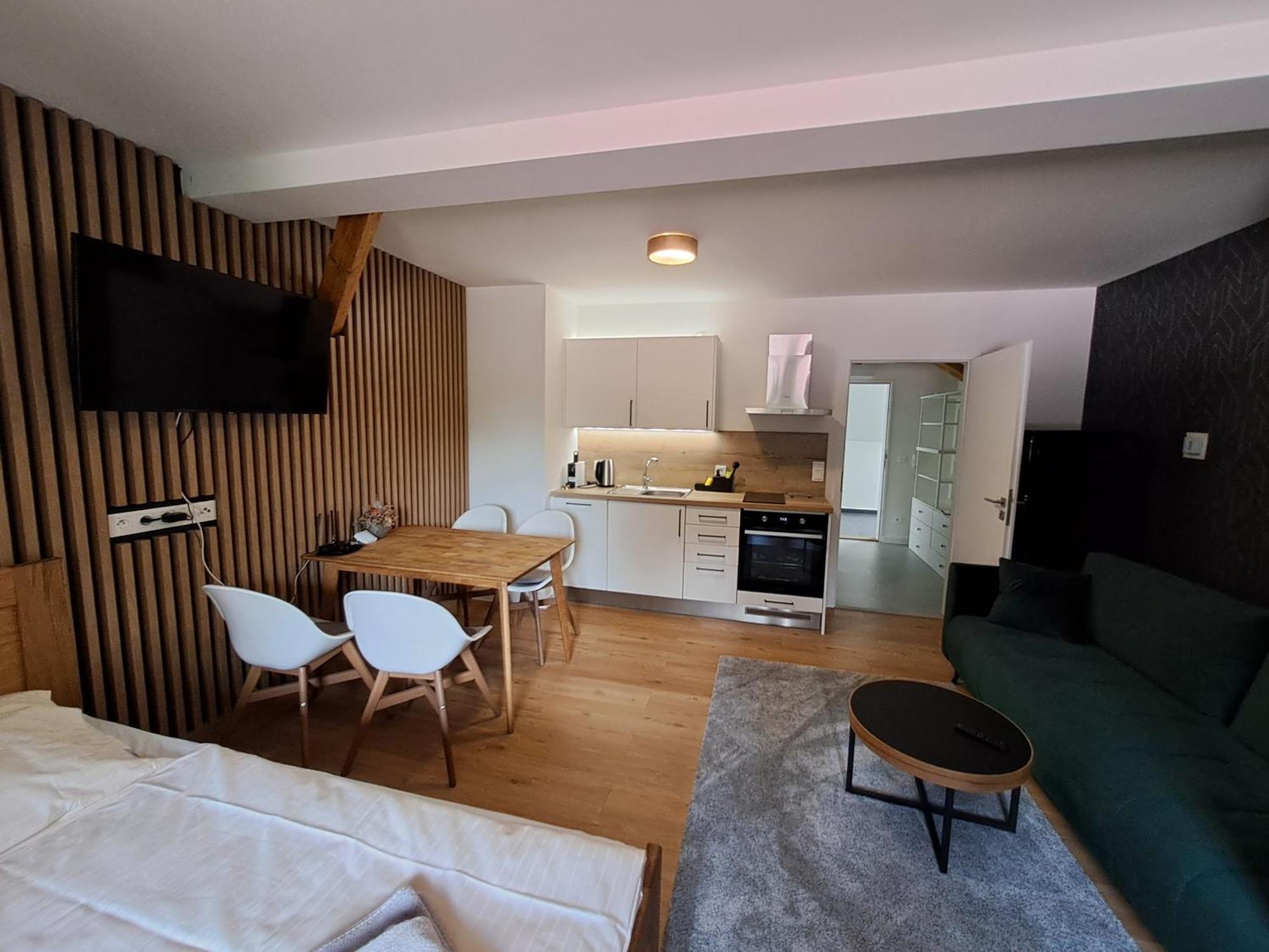 Apartmany Javorna Cachrov Екстер'єр фото